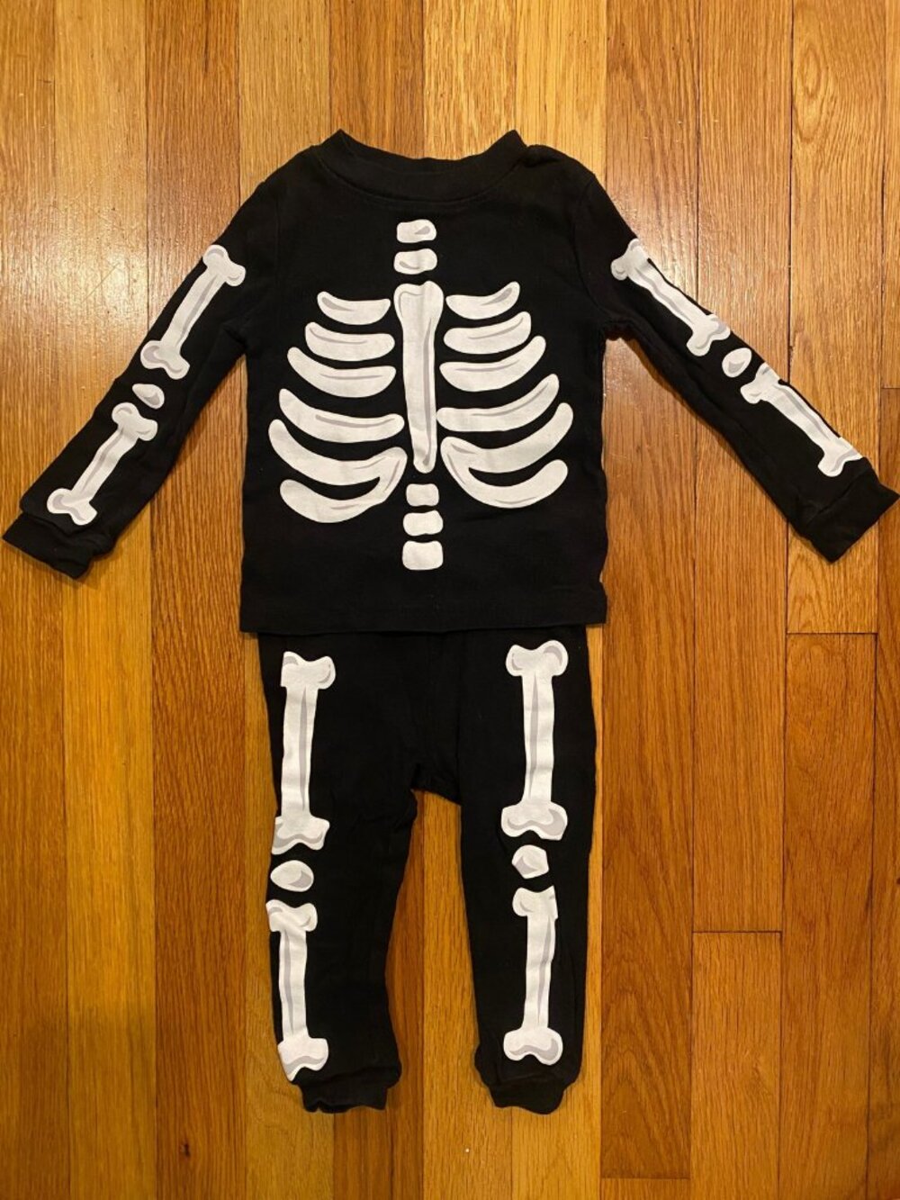Komar Kids Glow in the Dark Skeleton Pajama Set 18 Months Halloween 2 Piece